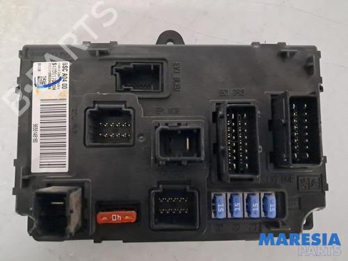 Used Control unit Control unit PEUGEOT 407 SW (6E_, 6D_) 2.0 HDi 135 (136 hp) 31389676 31389676