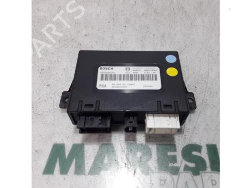 Used Electronic module CITROËN C5 II (RC_) 2.0 16V (RCRFJB, RCRFJC) (140 hp) 31451462