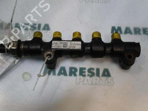 injection-rail-citroen-berlingo-berlingo-first-box-bodympv-m_-1996-1997-1998-1999-2000-2001-2002-2003-2004-2005-2006-2007-2008-2009-2010-2011-31498185 main image