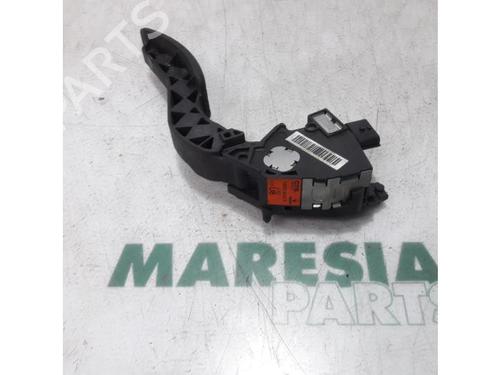 Used Electronic module Electronic module RENAULT MEGANE III Grandtour (KZ0/1) 1.5 dCi (KZ0C, KZ1A) (90 hp) 31471814 31471814