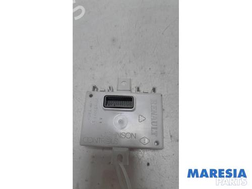 Used Electronic module RENAULT CAPTUR I (J5_, H5_) 0.9 TCe 90 (90 hp) 31436745