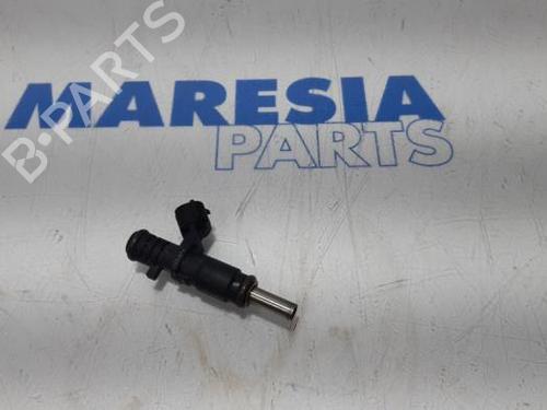 Used Injector PEUGEOT 207 CC (WD_) 1.6 16V (120 hp) 31520650