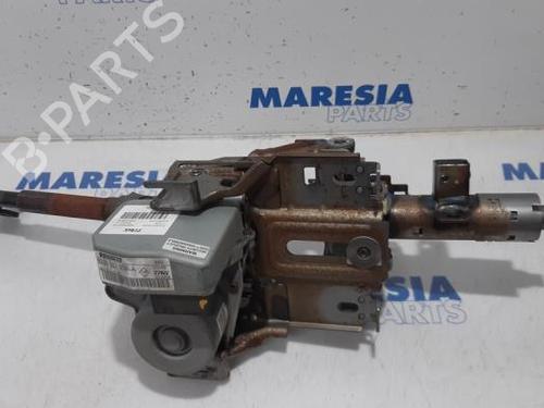 Used Steering column RENAULT CLIO III Hatchback Van (SB_, SR_) 1.5 dCi (68 hp) 31459653