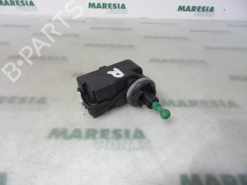 Used Headlight adjuster motor FIAT PUNTO (188_) 1.2 60 (188.030, .050, .130, .150, .230, .250) (60 hp) 31517262