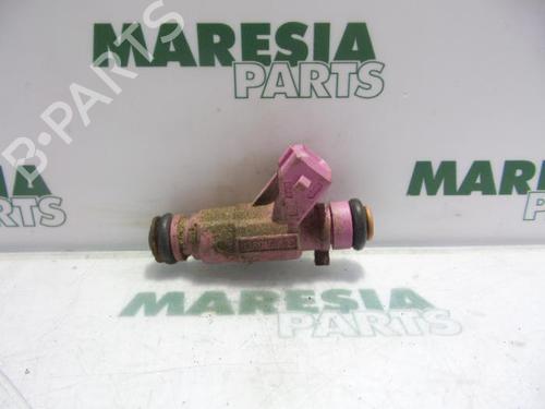 Inyector FIAT IDEA (350_) 1.4 16V (95 hp) 31509392