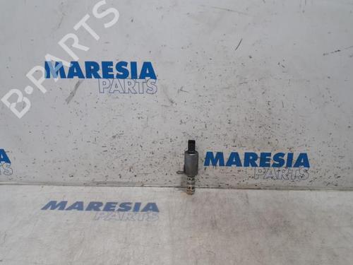 Used Electronic sensor PEUGEOT 5008 (0U_, 0E_) 1.6 16V (120 hp) 31476396