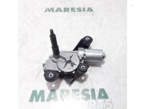 rear-wiper-motor-renault-megane-iii-grandtour-kz01-2008-2009-2010-2011-2012-2013-2014-2015-2016-31390516 main image