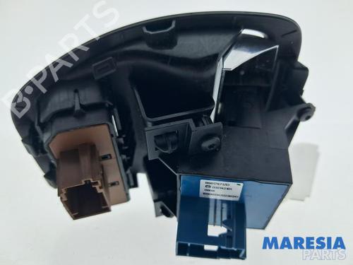 Switch CITROËN C5 III Break (RW_) 2.0 i 16V (RWRFJC, RWRFJF) | BP38569700I30 - Image 5