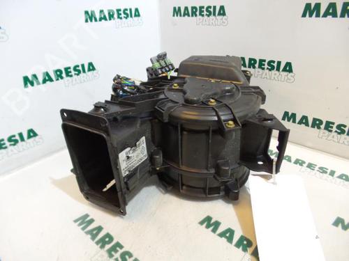 Heater blower motor RENAULT VEL SATIS (BJ0_) 3.0 dCi (BJ0J, BJ0N) | BP31499268M62 - Image 3