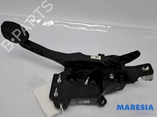 Used Break pedal PEUGEOT 208 II (UB_, UP_, UW_, UJ_) 1.2 PureTech 75 (75 hp) 31438371