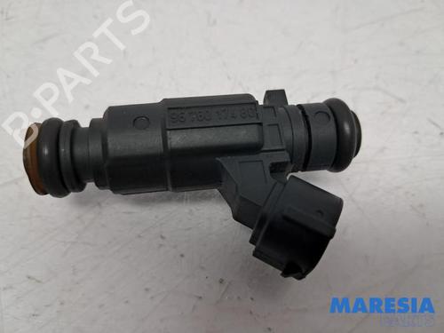 Used Injector CITROËN DS3 (SA_) 1.2 VTi 82 (82 hp) 31440834