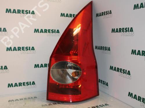 Used Right taillight RENAULT MEGANE II Estate (KM0/1_) 2.0 (135 hp) 31432424