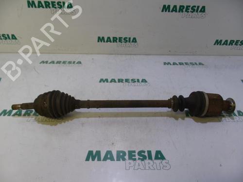 Used Right front driveshaft RENAULT KANGOO Express (FC0/1_) 1.5 dCi (FC07, FC1R) (65 hp) 31527331