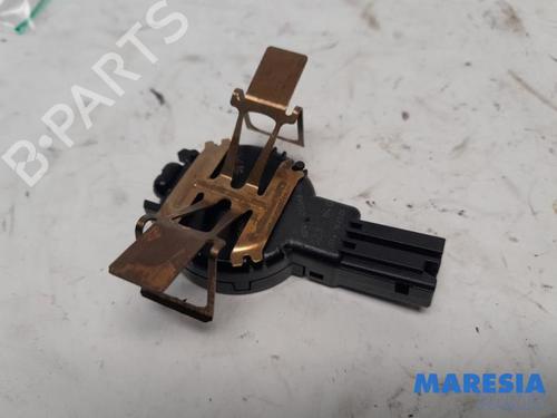 Used Electronic sensor PEUGEOT 308 SW II (LC_, LJ_, LR_, LX_, L4_) 1.6 HDi 92 (92 hp) 31529824