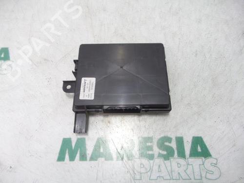 Used Control unit CITROËN C-CROSSER (VU_, VV_) 2.2 HDi (156 hp) 31535931