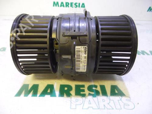 Used Heater blower motor RENAULT MEGANE III Grandtour (KZ0/1) 1.5 dCi (KZ0C, KZ1A) (90 hp) 31444265