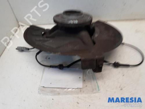 Used Right front steering knuckle CITROËN C5 III (RD_) 2.0 16V (RDRFJC, RDRFJF) (140 hp) 31456972