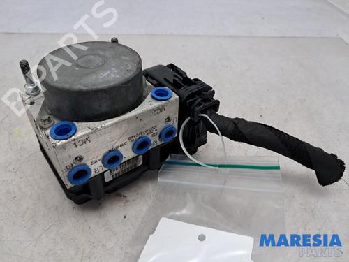 Used ABS pump FIAT PUNTO (199_) 0.9 Twinair Turbo (86 hp) 31404750