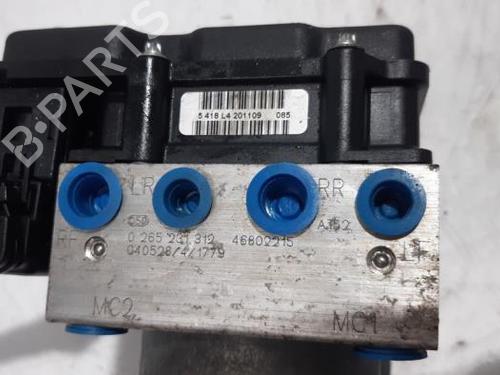 Módulo de ABS FIAT PANDA (169_) 1.2 (169.AXB11, 169.AXB1A) | BP31519184M43 
