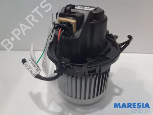 Used Heater blower motor RENAULT CLIO IV (BH_) 0.9 TCe 90 (BHNF, BHMA, BHMH, BHJK, BHJR) (90 hp) 31518833