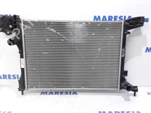 Used Water radiator FIAT TIPO Hatchback (356_, 357_) 1.4 (356HXA1B, 357) (95 hp) 31444303
