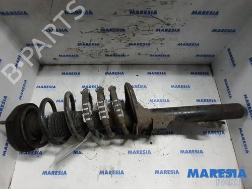 Højre bagtil støddæmper RENAULT SAFRANE I (B54_) 2.2 (B543) (137 hp) 31398672