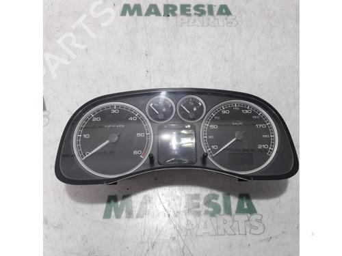 Used Instrument cluster PEUGEOT 307 SW (3H) 2.0 HDI 110 (107 hp) 31441209
