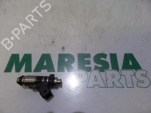 Used Injector PEUGEOT 206 Hatchback (2A/C) 1.1 i (60 hp) 31431879