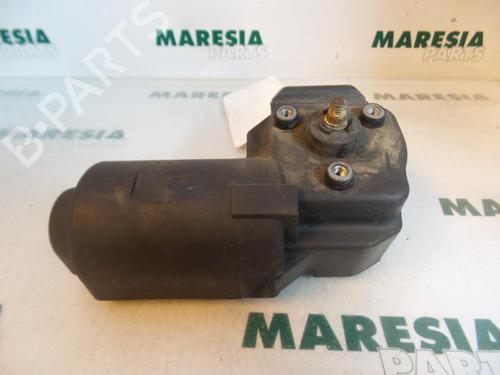 Used Front wiper motor ALFA ROMEO 146 (930_) 1.6 i.e. 16V T.S. (930.B2B, 930.B2C) (120 hp) 31510972
