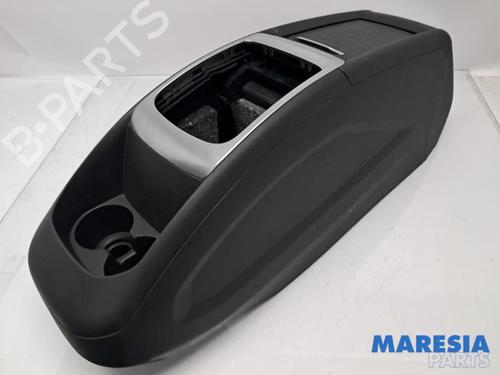 Console centrale CITROËN C4 Picasso II 1.6 HDi / BlueHDi 115 (115 hp) 31511215