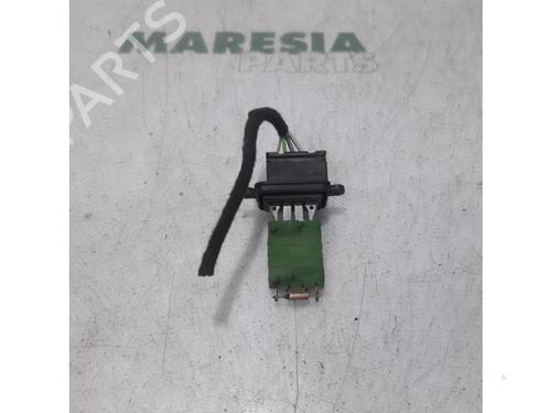 Used Electronic sensor FIAT 500 (312_) 1.3 D Multijet (312AXB1A) (75 hp) 31533239