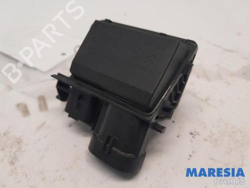 Used Electronic sensor PEUGEOT 5008 (0U_, 0E_) 1.6 16V (156 hp) 31535045