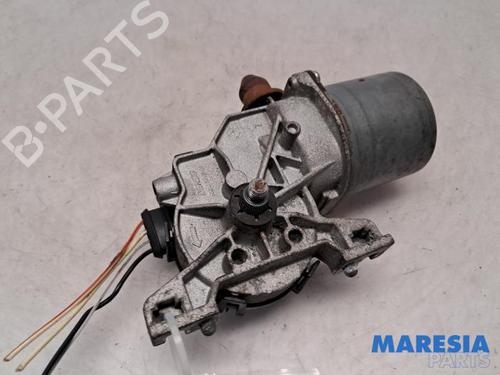 Used Front wiper motor FIAT PANDA (312_, 319_) 0.9 (312PXP1A) (60 hp) 31535482