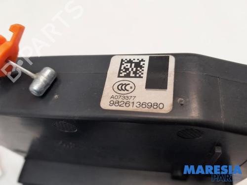 Electronic module CITROËN C4 Picasso II 1.2 THP 130 | BP31484945M83