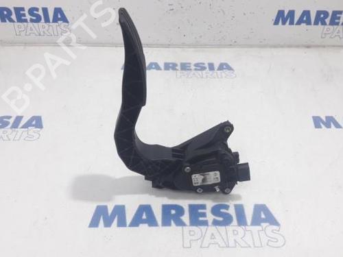 Used Electronic module RENAULT ESPACE V (JR_) 1.6 TCe 200 (200 hp) 31415325