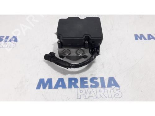 Used ABS pump RENAULT CLIO IV (BH_) 0.9 TCe 90 (BHNF, BHMA, BHMH, BHJK, BHJR) (90 hp) 31504687