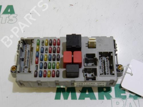 Used Fuse box Fuse box FIAT PUNTO (188_) 1.2 60 (188.030, .050, .130, .150, .230, .250) (60 hp) 31468839 31468839