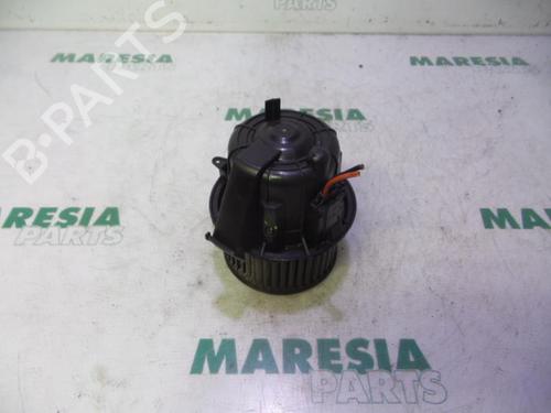 Used Heater blower motor CITROËN C3 II (SC_) 1.6 HDi (92 hp) 31411538