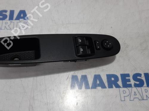 Used Switch FIAT PUNTO EVO (199_) 1.4 (199AXB1A) (77 hp) 31468535