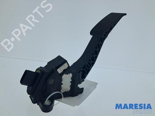 Used Pedal Pedal PEUGEOT 107 (PM_, PN_) 1.0 (68 hp) 33716699 33716699