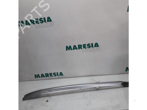 Used Roof bar FIAT STILO Multi Wagon (192_) 1.6 16V (103 hp) 31441210