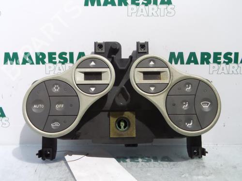 Used Climate control FIAT PANDA (169_) 1.2 (169.AXB11, 169.AXB1A) (60 hp) 31383297