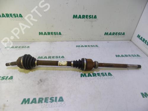 Used Right front driveshaft CITROËN C5 III (RD_) 1.6 HDi 110 (RD9HL0, RD9HR8, RD9HRA) (112 hp) 31465048