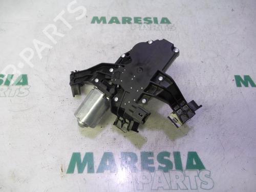 Used Rear wiper motor PEUGEOT 207 (WA_, WC_) 1.4 16V (95 hp) 31499745