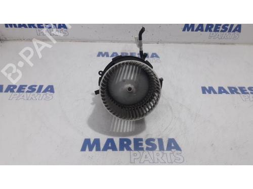 Used Heater blower motor FIAT PANDA (169_) 1.2 (169.AXB11, 169.AXB1A) (60 hp) 31489779