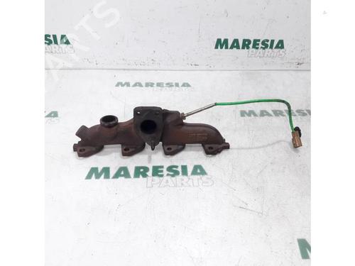 Used Exhaust manifold RENAULT MEGANE III Grandtour (KZ0/1) 1.5 dCi (KZ0C, KZ1A) (90 hp) 31480290