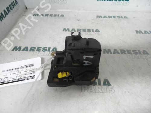 electronic-module-renault-scenic-i-mpv-ja01_-fa0_-1999-2000-2001-2002-2003-2004-2005-2006-2007-2008-2009-2010-31494997 main image