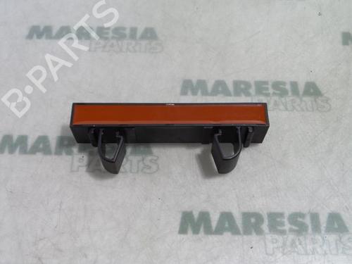 Used Electronic sensor RENAULT MEGANE II (BM0/1_, CM0/1_) 1.9 dCi (BM0G, CM0G) (120 hp) 31537304