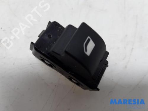 switch-peugeot-308-sw-ii-lc_-lj_-lr_-lx_-l4_-2014-2015-2016-2017-2018-2019-2020-2021-31416573 main image
