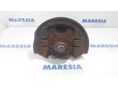 Used Right rear steering knuckle CITROËN C6 (TD_) 2.7 HDi (204 hp) 31482666